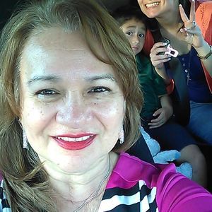 Meet your Posher, Delia